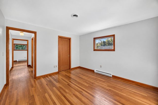 2 Captain Towne Road, East Sandwich, MA 02537