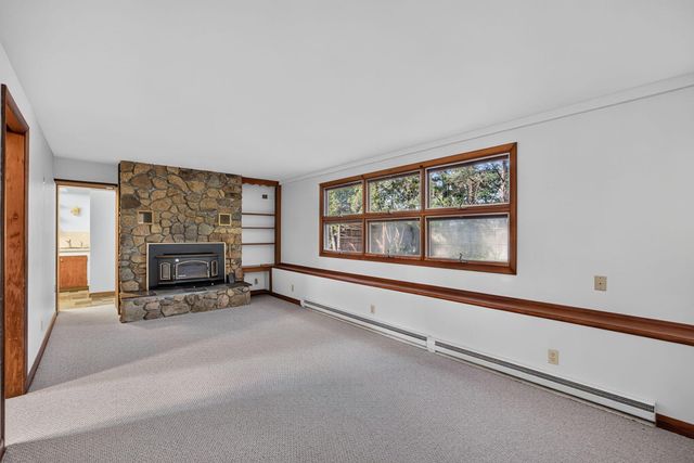 2 Captain Towne Road, East Sandwich, MA 02537
