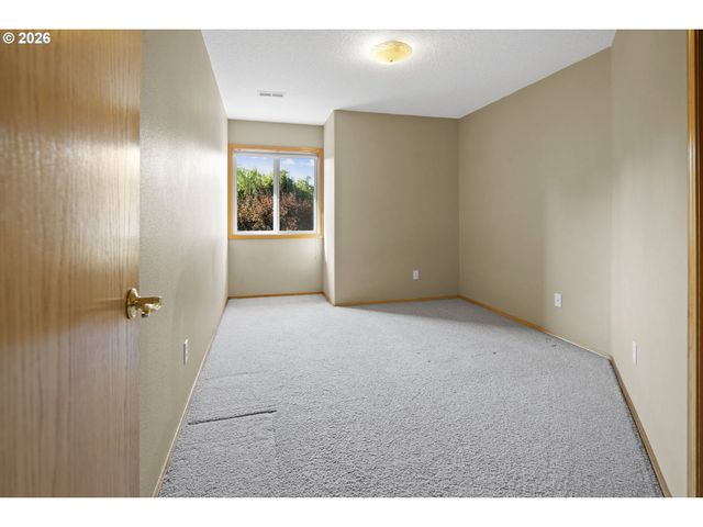 8144 Sw CORAL BELL Ct, Beaverton, OR 97008