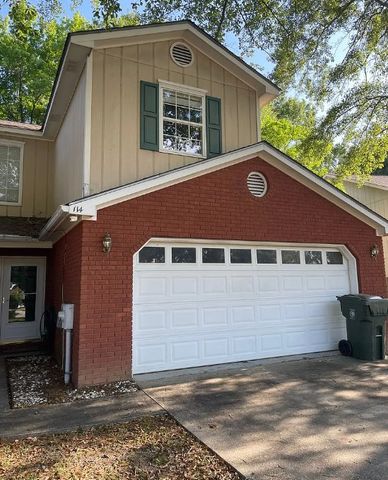 114 Candle Brook Dr, Dothan, AL 36303