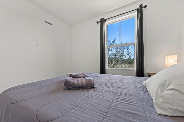 835 LONGBOAT DRIVE, Davenport, FL 33896