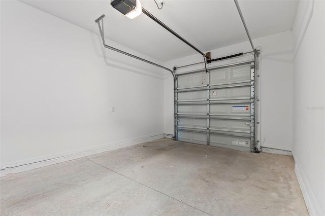 835 LONGBOAT DRIVE, Davenport, FL 33896