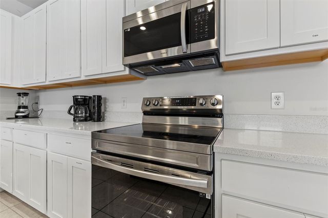 835 LONGBOAT DRIVE, Davenport, FL 33896