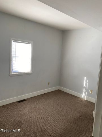 29 3rd Street, Glens Falls, NY 12801