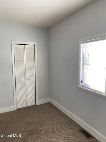 29 3rd Street, Glens Falls, NY 12801