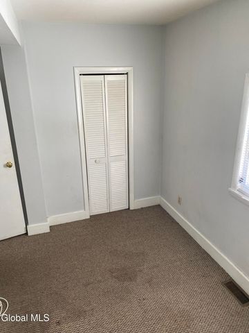 29 3rd Street, Glens Falls, NY 12801