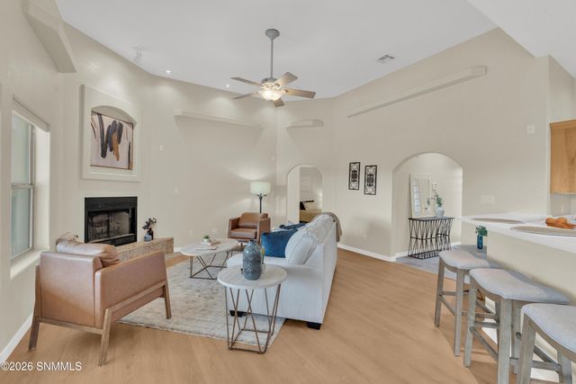 3903 Stoneybrook Circle, Las Cruces, NM 88005