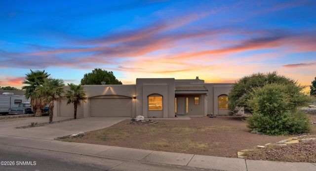 3903 Stoneybrook Circle, Las Cruces, NM 88005