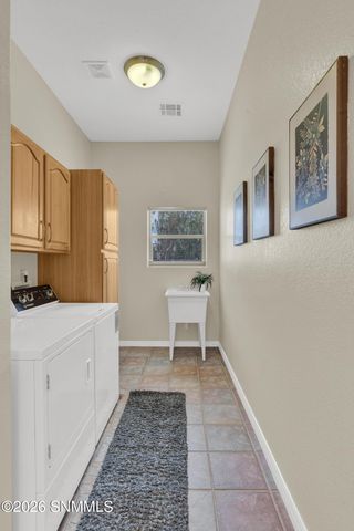 3903 Stoneybrook Circle, Las Cruces, NM 88005