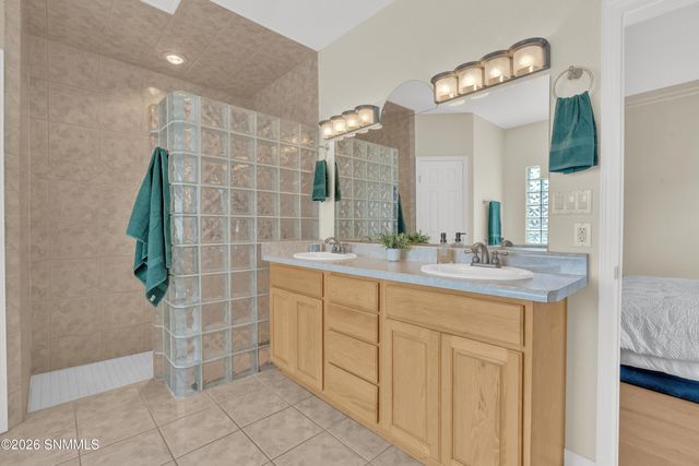 3903 Stoneybrook Circle, Las Cruces, NM 88005