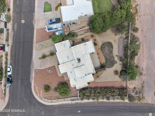3903 Stoneybrook Circle, Las Cruces, NM 88005