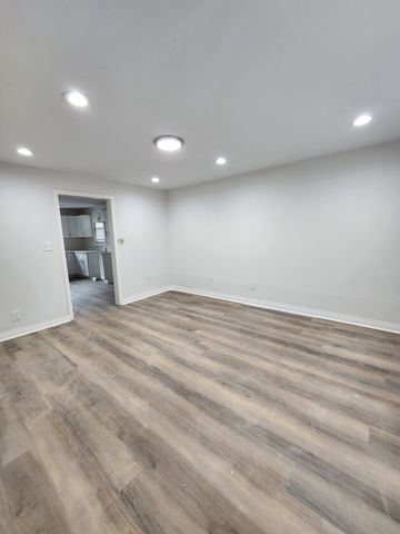 8900 S Normal Avenue, Chicago, IL 60620