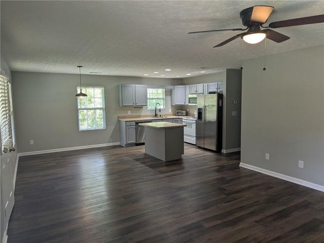 58 E Pinewood Drive, Dahlonega, GA 30533