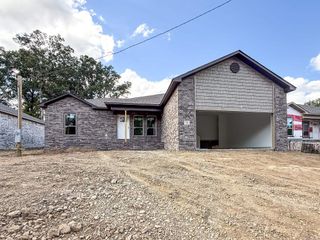 716 Moon Road, Ward, AR 72176