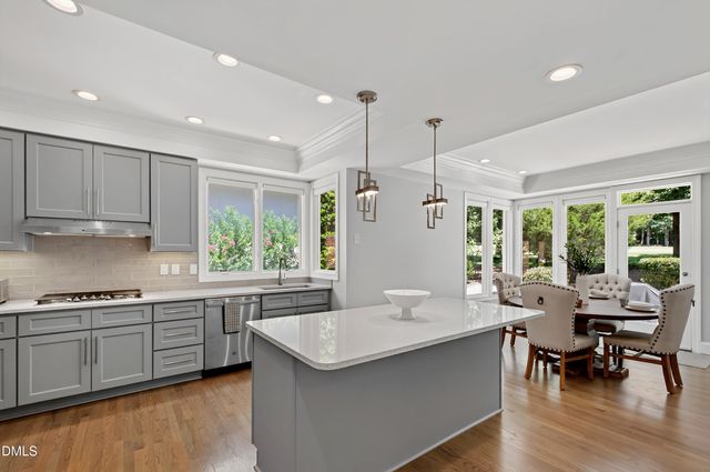 60148 Davie, Chapel Hill, NC 27517