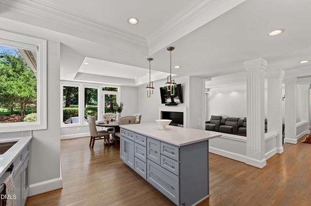 60148 Davie, Chapel Hill, NC 27517