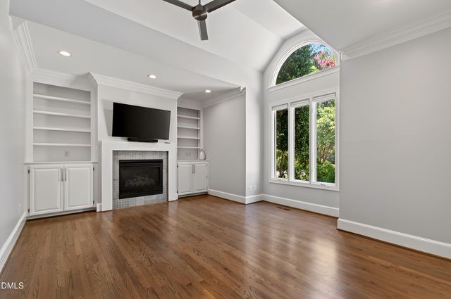 60148 Davie, Chapel Hill, NC 27517
