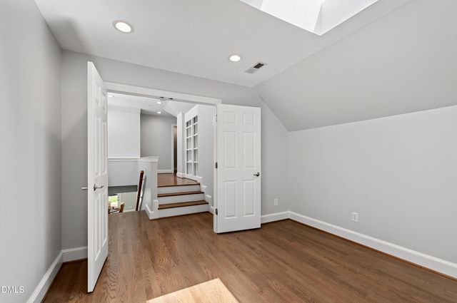 60148 Davie, Chapel Hill, NC 27517