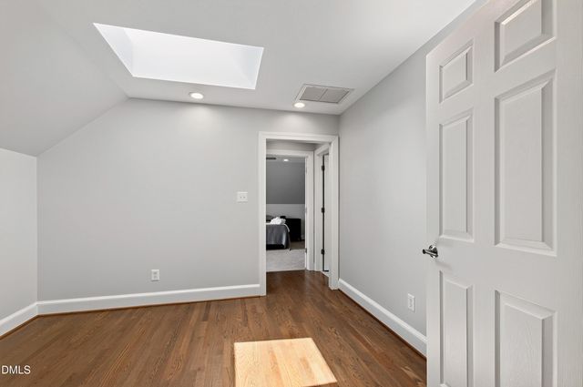 60148 Davie, Chapel Hill, NC 27517