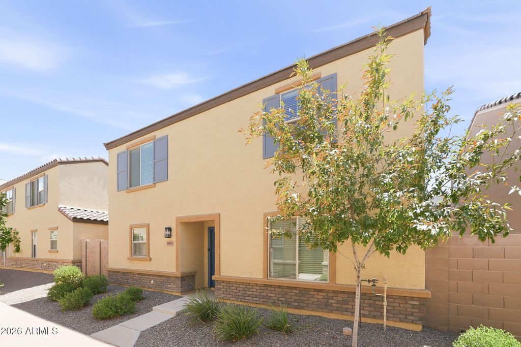 3933 S 82nd Drive, Phoenix, AZ 85043 — photo 3