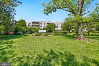 7501 DEMOCRACY BLVD #B-128, Bethesda, MD 20817
