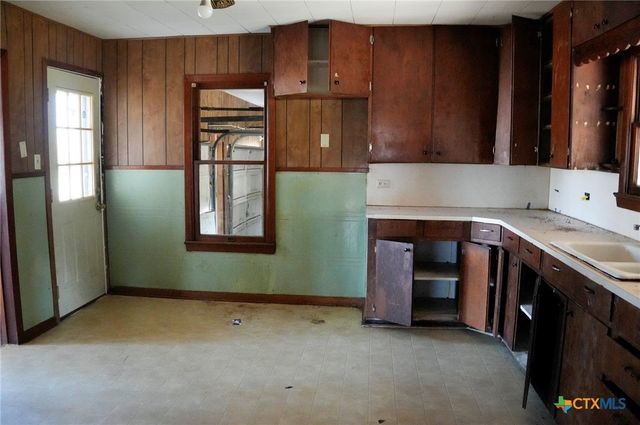 4928 State Highway 119, Goliad, TX 77963