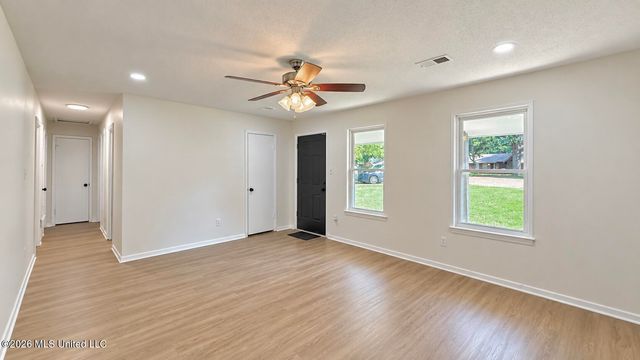 3510 Fairmeadow Cove, Horn Lake, MS 38637