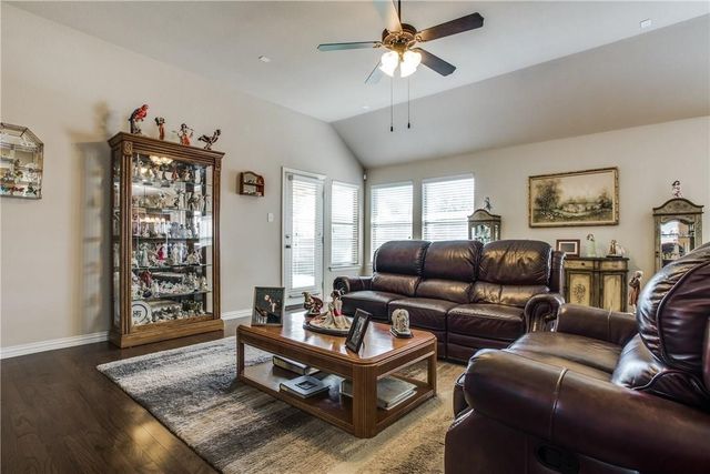 941 Lake Worth Trail, Little Elm, TX 75068
