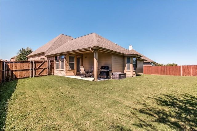941 Lake Worth Trail, Little Elm, TX 75068