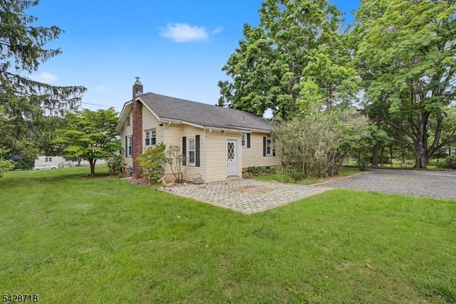 47 Sergeantsville Rd, Raritan Twp., NJ 08822