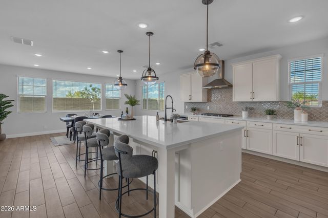 9722 E RAINBOW Avenue, Mesa, AZ 85212