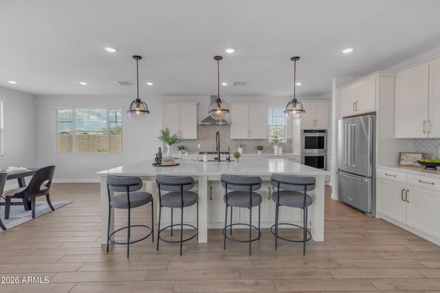 9722 E RAINBOW Avenue, Mesa, AZ 85212