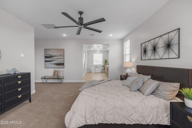 9722 E RAINBOW Avenue, Mesa, AZ 85212