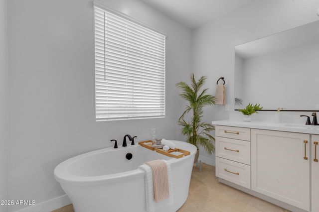 9722 E RAINBOW Avenue, Mesa, AZ 85212
