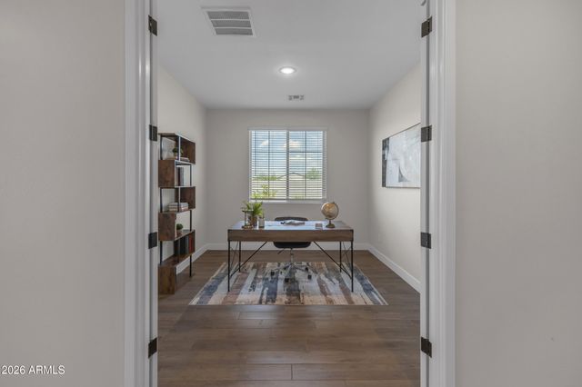9722 E RAINBOW Avenue, Mesa, AZ 85212