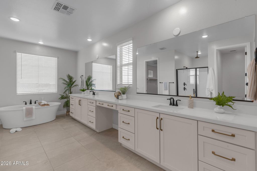 9722 E RAINBOW Avenue, Mesa, AZ 85212 — photo 5