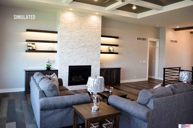 512 Deep Water Bay, Lincoln, NE 68527