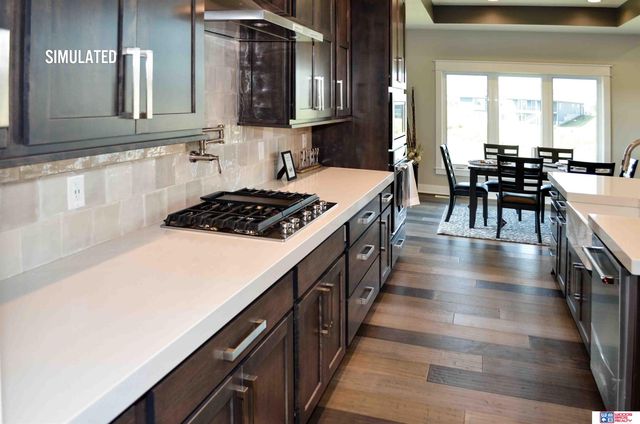 512 Deep Water Bay, Lincoln, NE 68527