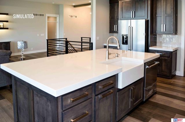 512 Deep Water Bay, Lincoln, NE 68527