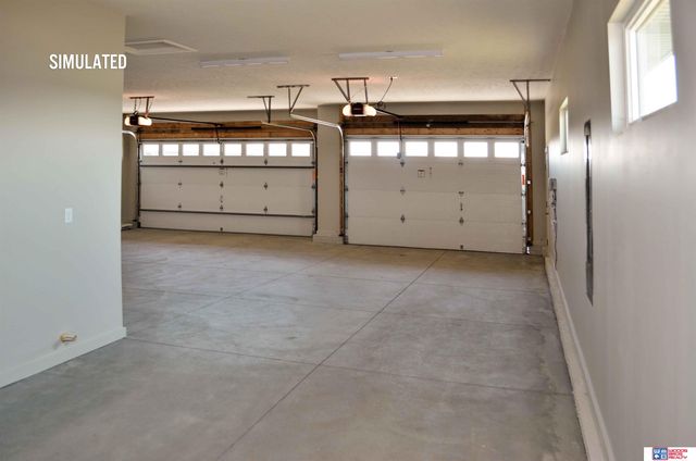512 Deep Water Bay, Lincoln, NE 68527