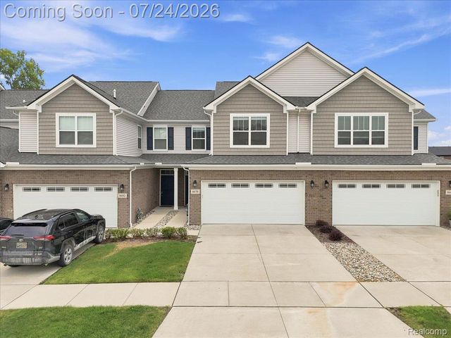 8678 Pioneer Street 9, Washington Township, MI 48094