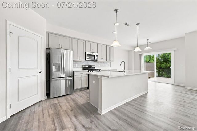 8678 Pioneer Street 9, Washington Township, MI 48094