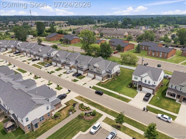 8678 Pioneer Street 9, Washington Township, MI 48094