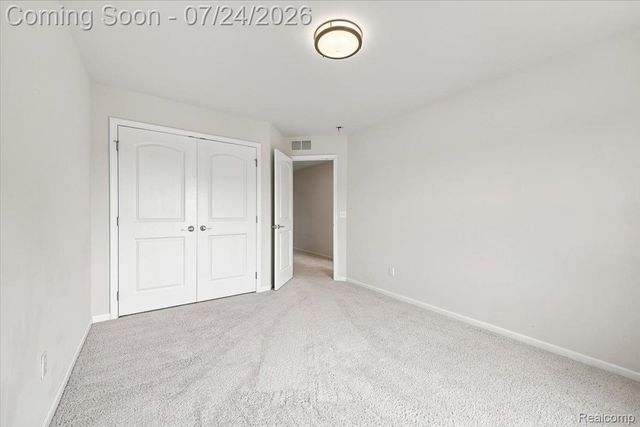 8678 Pioneer Street 9, Washington Township, MI 48094
