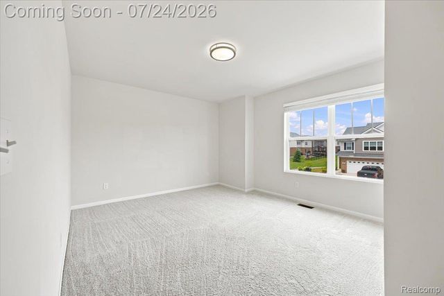 8678 Pioneer Street 9, Washington Township, MI 48094
