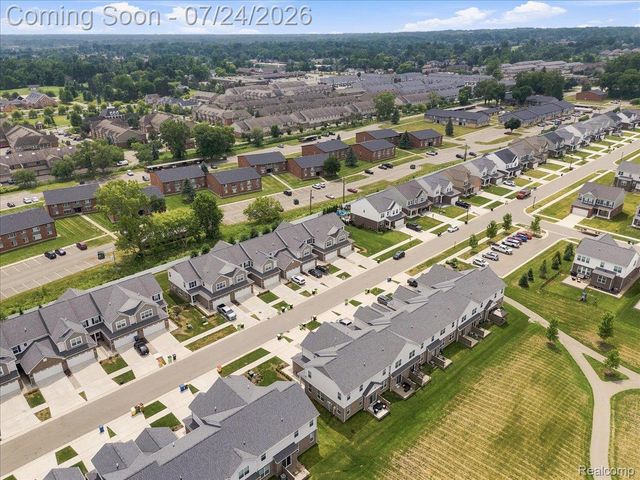8678 Pioneer Street 9, Washington Township, MI 48094
