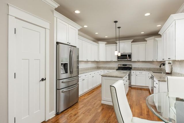 6567 Satjanon Drive, Ooltewah, TN 37363