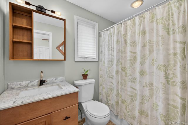 109 Eastview Road, Ronkonkoma, NY 11779