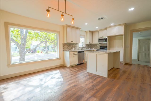 2701 Mckenzie Avenue, Waco, TX 76708