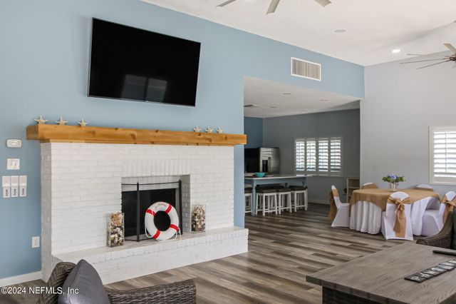 14750 BEACH Boulevard 75, Jacksonville, FL 32250